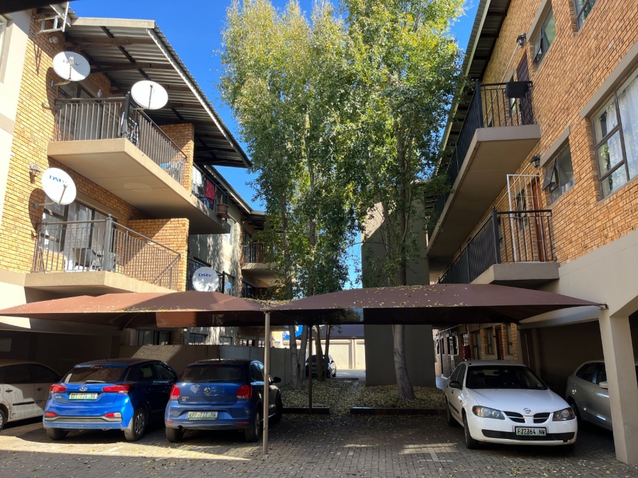 2 Bedroom Property for Sale in Potchefstroom North North West
